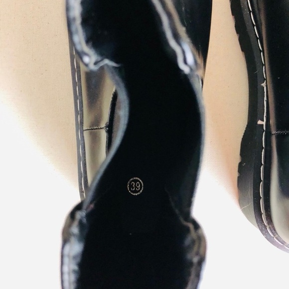 Black Platform Chelsea Boots - Picture 5 of 6